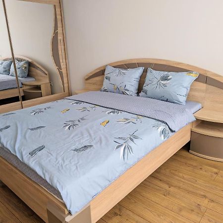 Lovely 2-Bedroom Flat In The Heart Of Druskininkai Eksteriør bilde