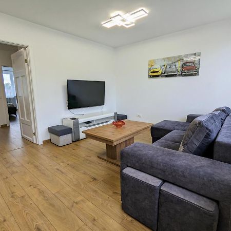 Lovely 2-Bedroom Flat In The Heart Of Druskininkai Eksteriør bilde